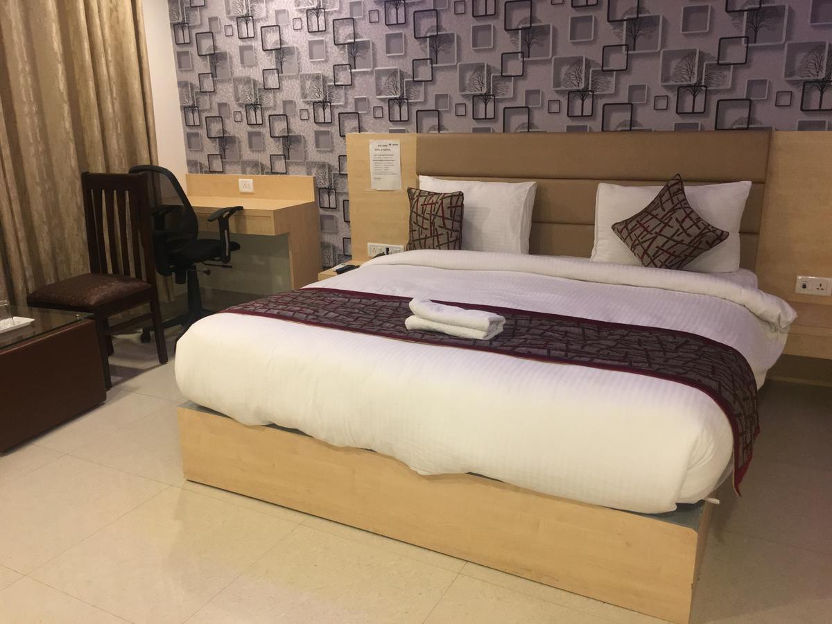 نيودلهي Hotel Airport D'Capitol المظهر الخارجي الصورة